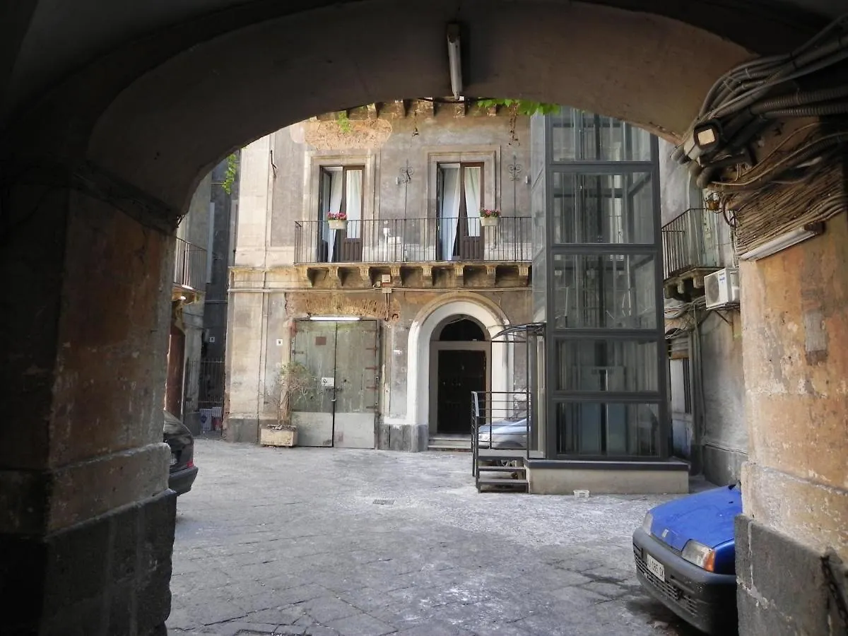 Palazzo Del Verga CTA 2*,  Italien