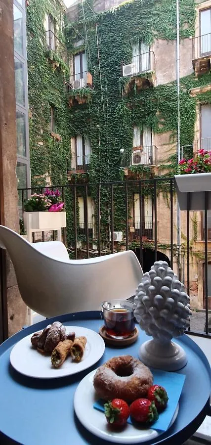 ** Frühstückspension Palazzo Del Verga CTA Italien